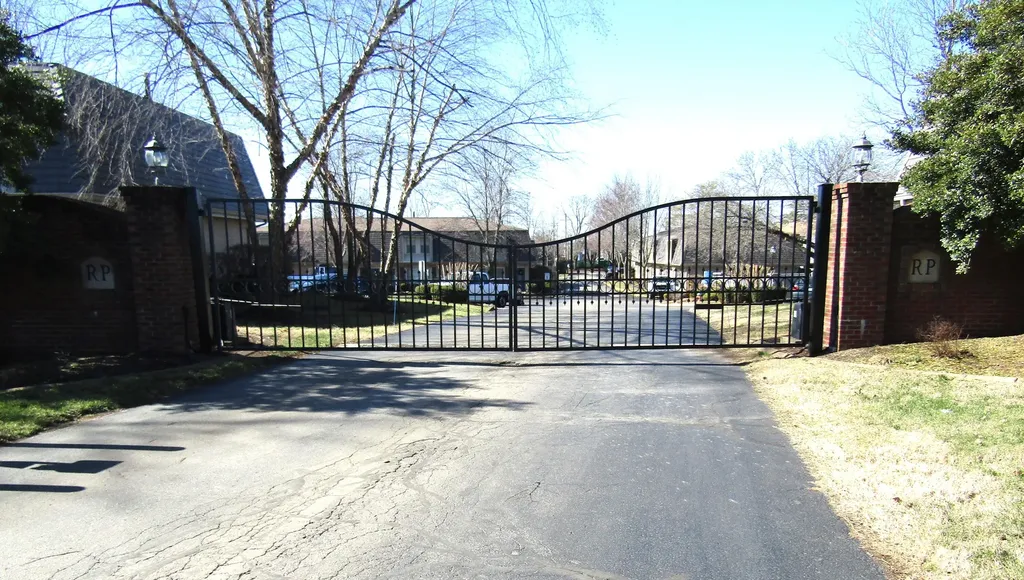 204 Regency Point Path Lexington KY 40503