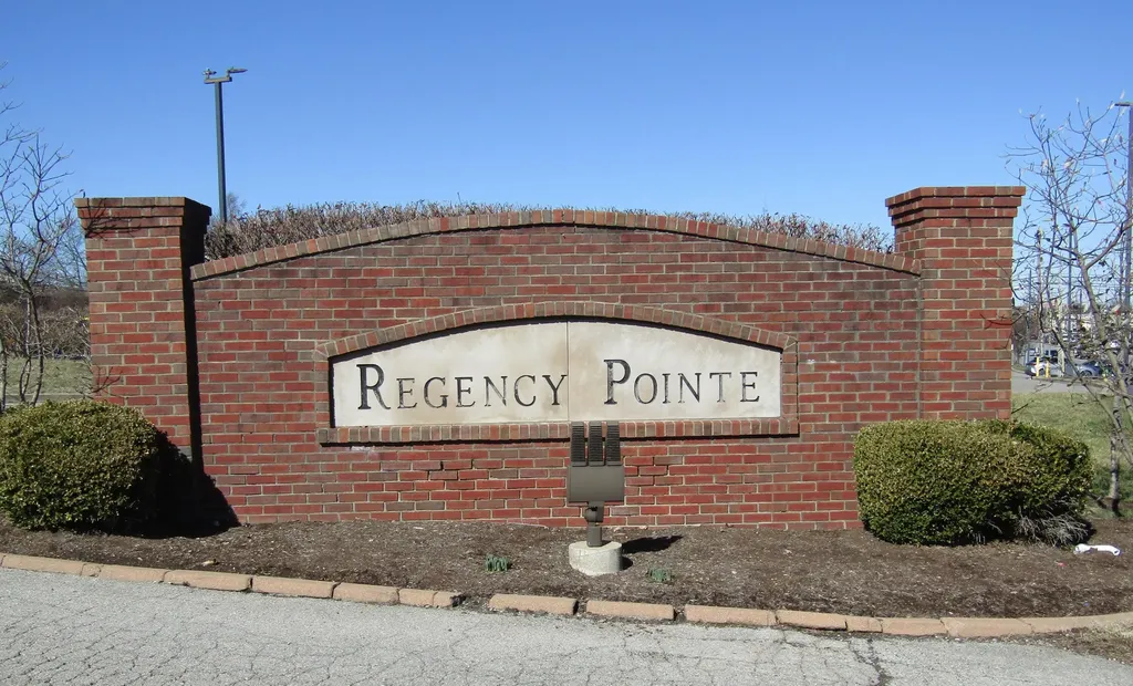 204 Regency Point Path Lexington KY 40503