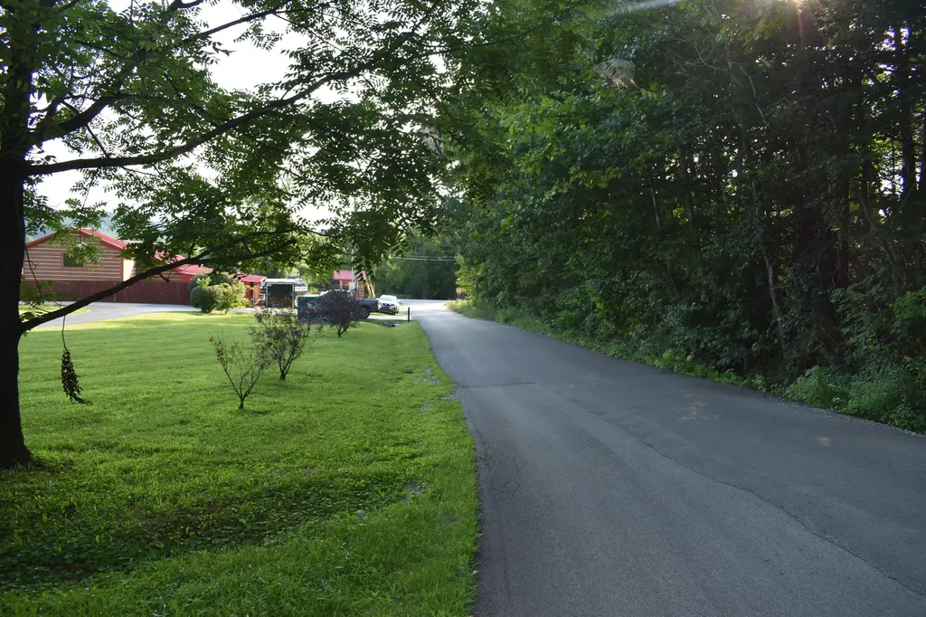 1040 Kentucky 801 Morehead KY 40351