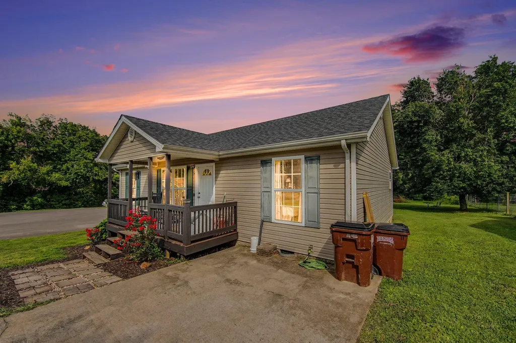 76 Cassie Court Stanford KY 40484