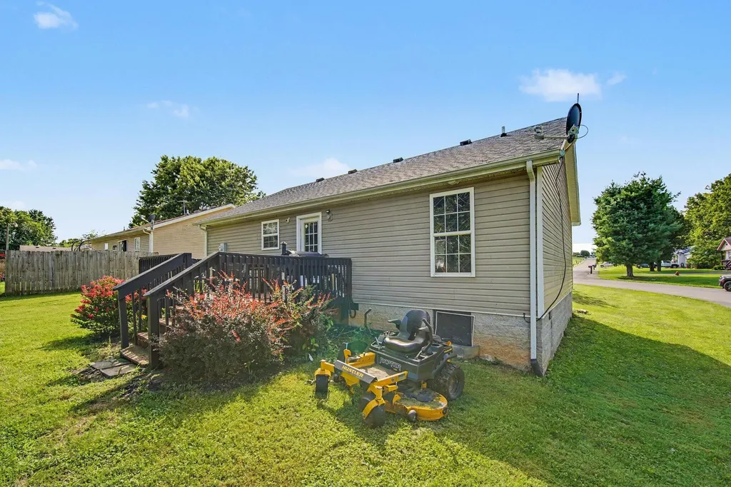 76 Cassie Court Stanford KY 40484