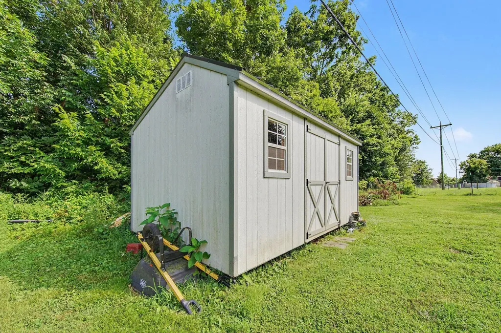 76 Cassie Court Stanford KY 40484