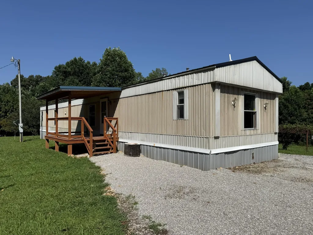 1090 Furnace Mountain Road Monticello KY 42633