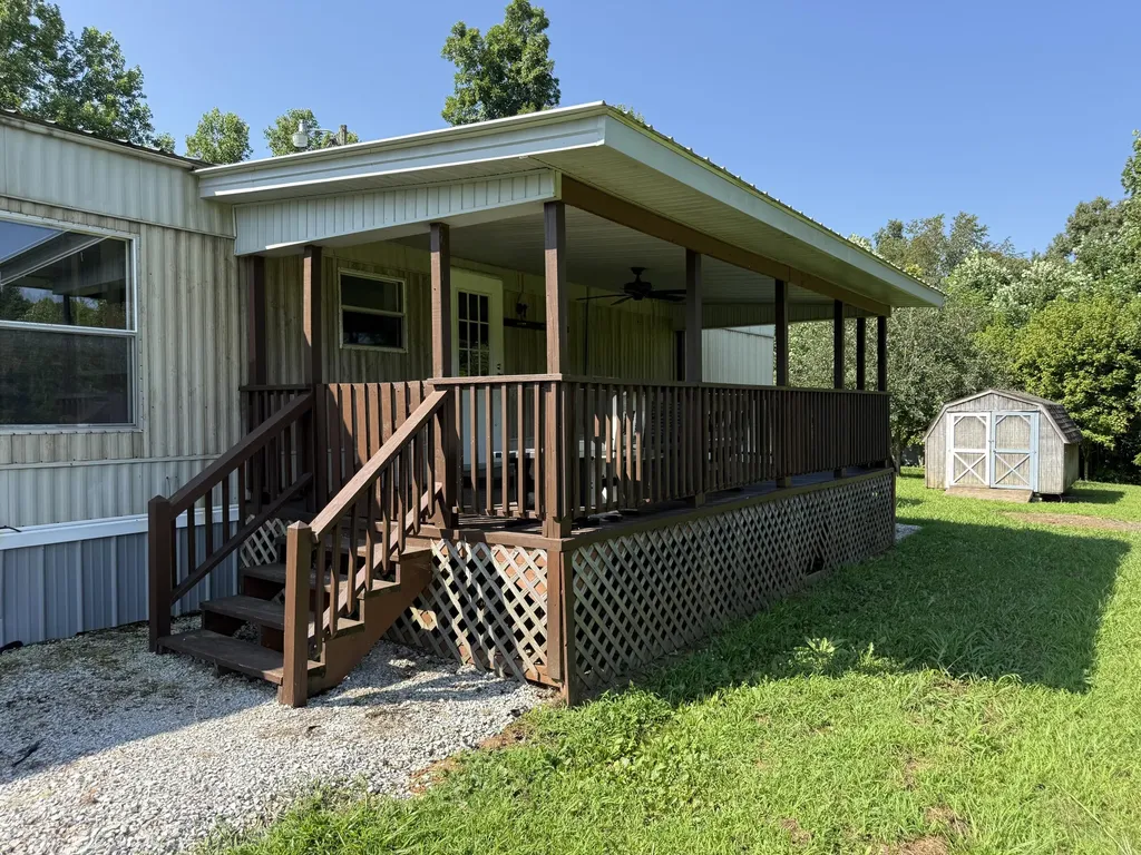 1090 Furnace Mountain Road Monticello KY 42633