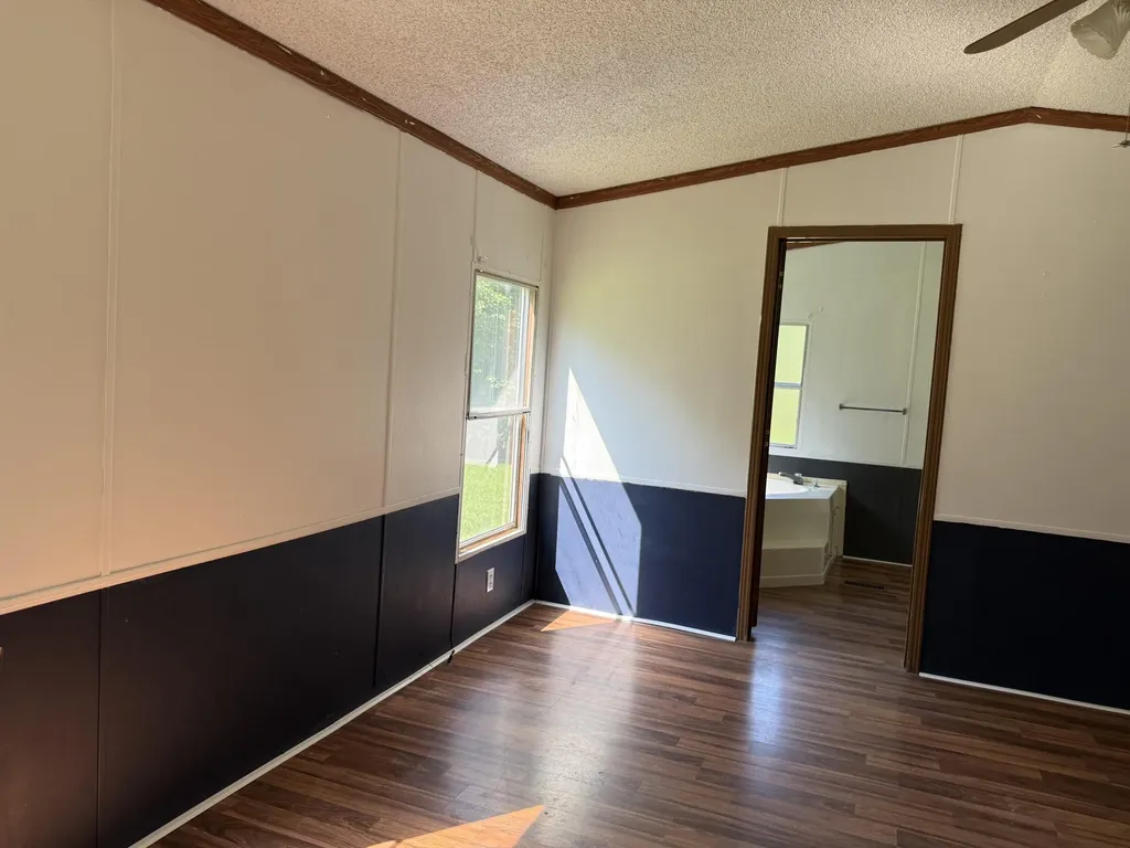 1090 Furnace Mountain Road Monticello KY 42633