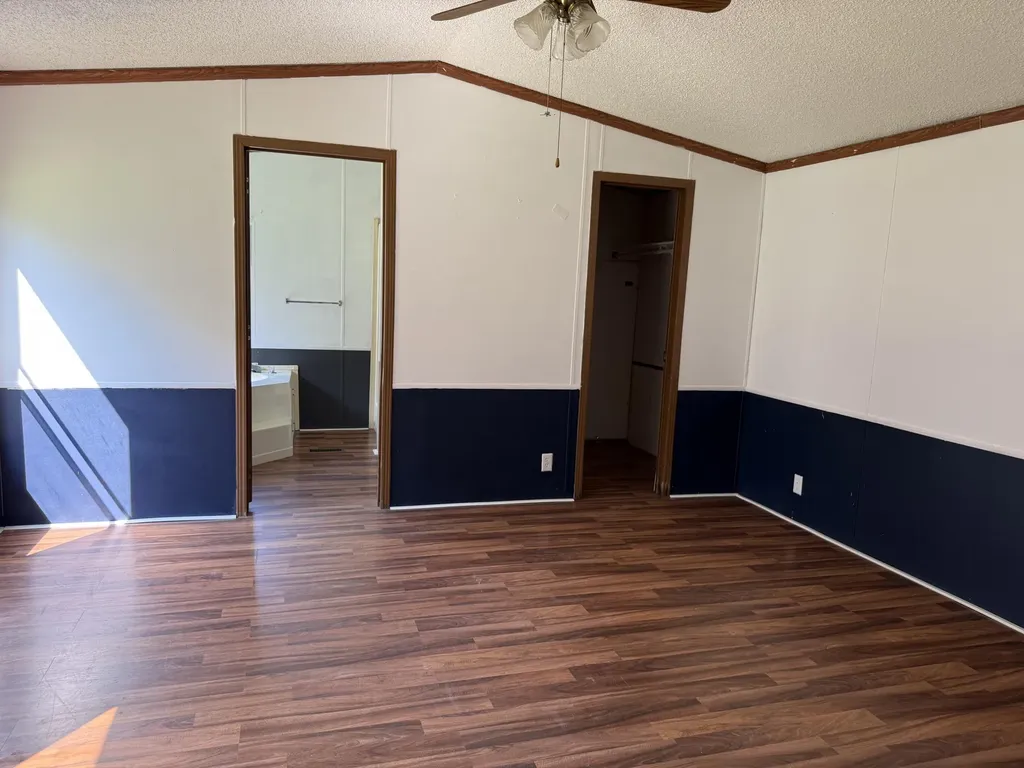 1090 Furnace Mountain Road Monticello KY 42633