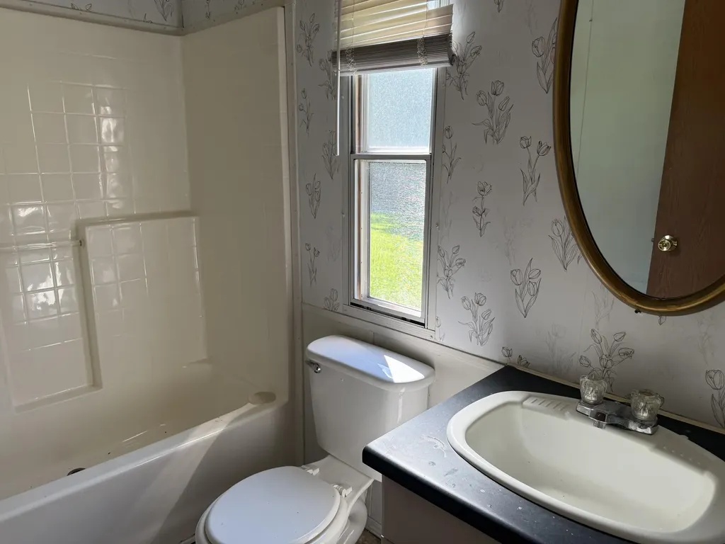 1090 Furnace Mountain Road Monticello KY 42633