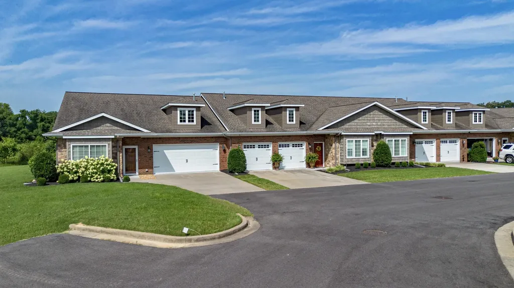 3258 Mallard Circle Paducah KY 42001