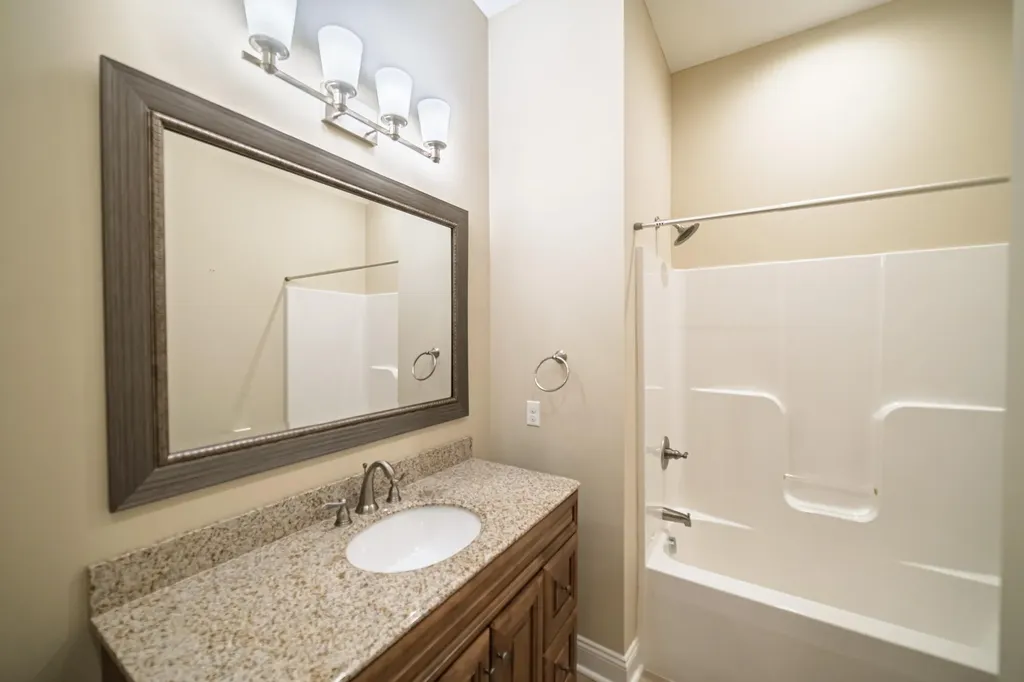 3258 Mallard Circle Paducah KY 42001