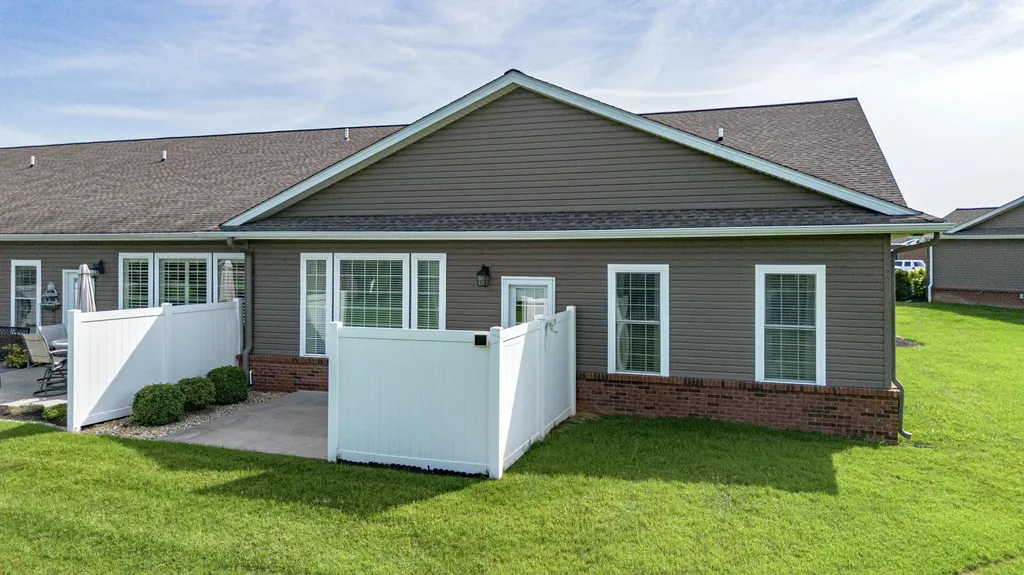 3258 Mallard Circle Paducah KY 42001