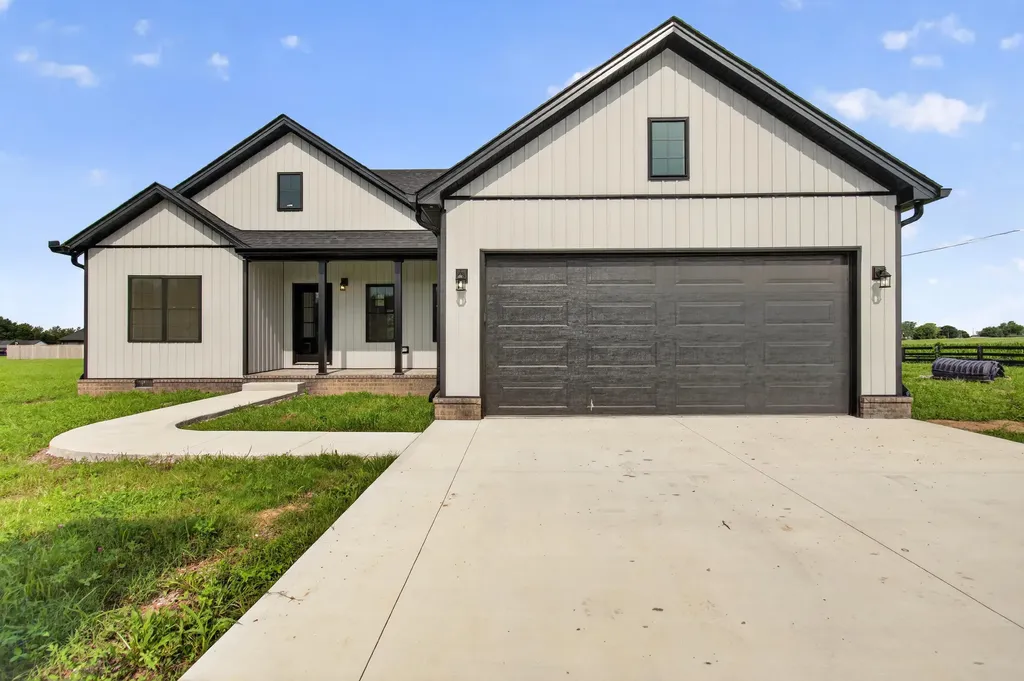 18 Evergreen Circle Danville KY 40422