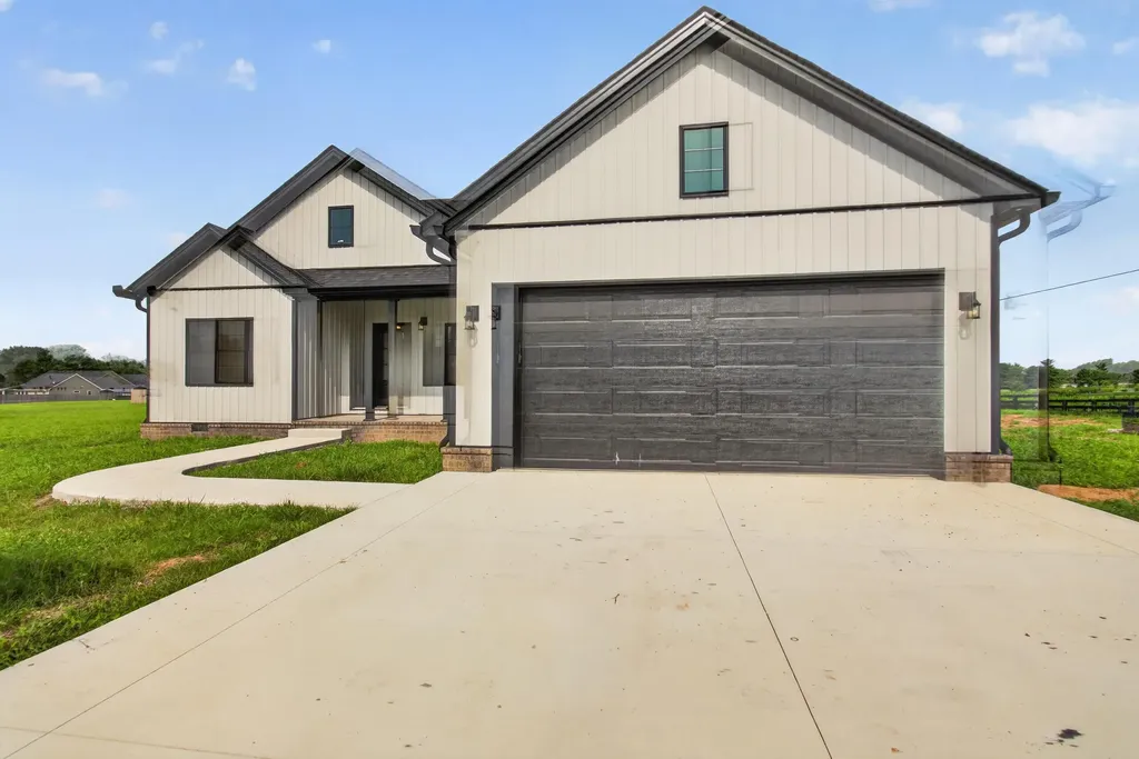 18 Evergreen Circle Danville KY 40422