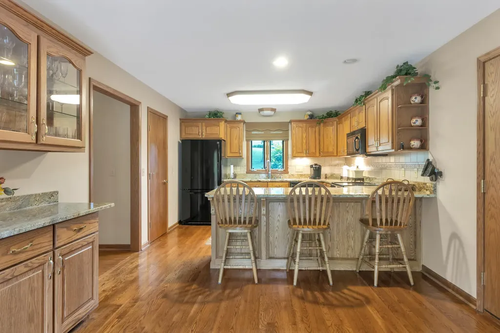 213 Sun Hill Circle Cadiz KY 42211
