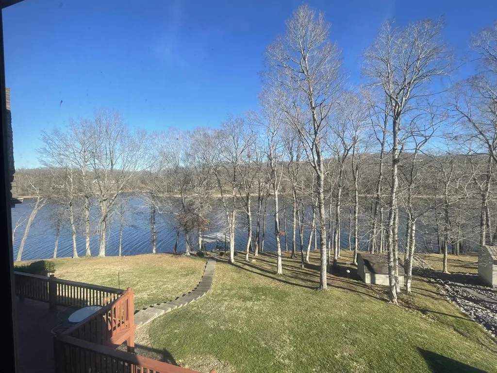 213 Sun Hill Circle Cadiz KY 42211