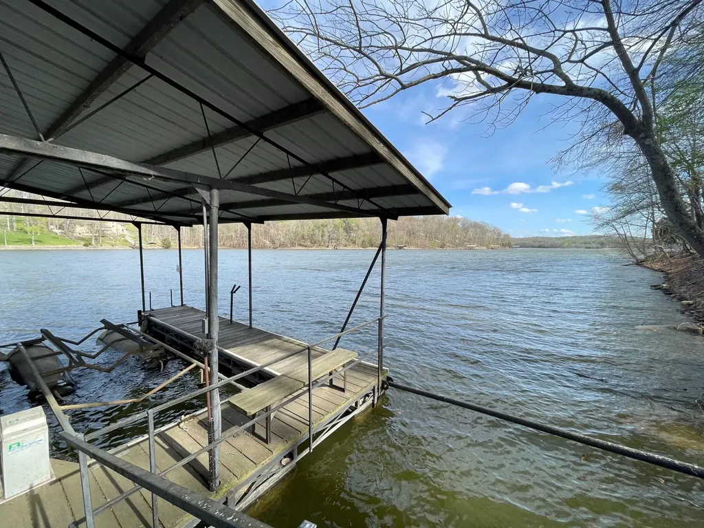213 Sun Hill Circle Cadiz KY 42211