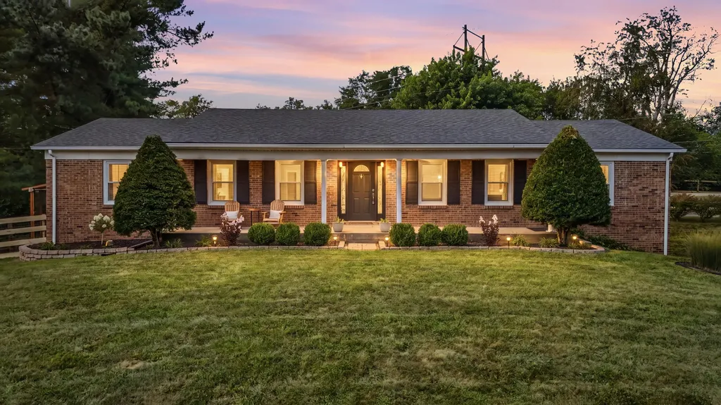 4042 Whitemark Court Lexington KY 40516