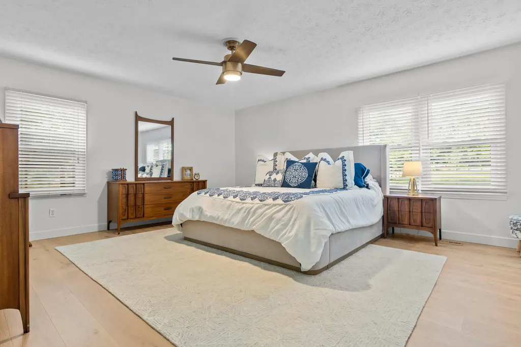 4042 Whitemark Court Lexington KY 40516