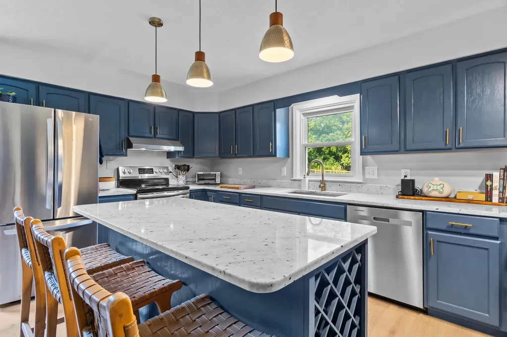 4042 Whitemark Court Lexington KY 40516
