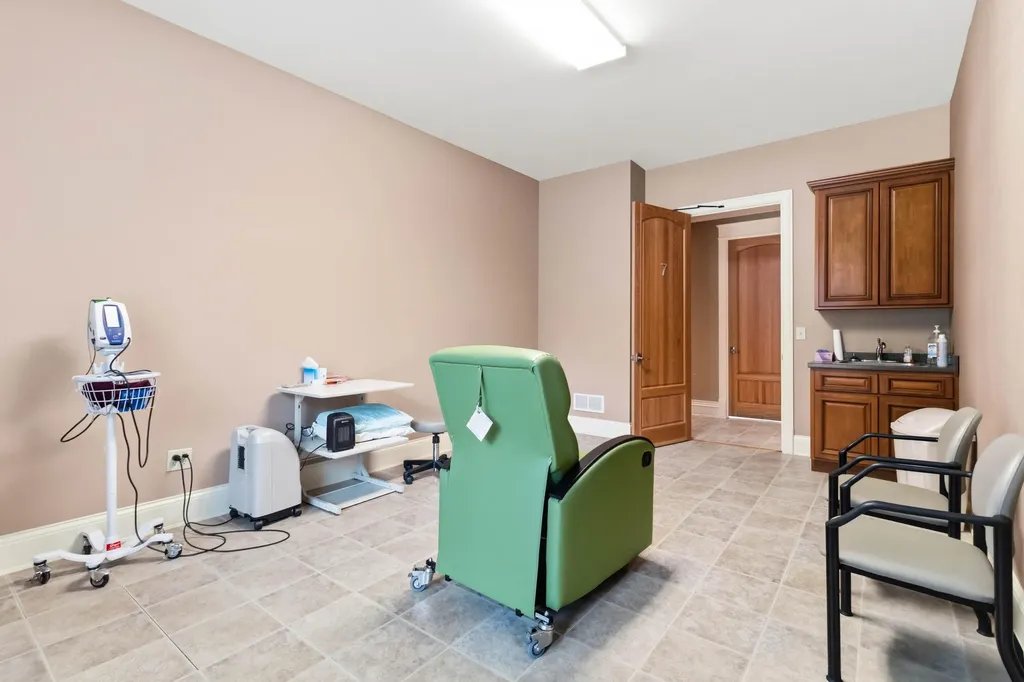 305 Medpark Drive Somerset KY 42503