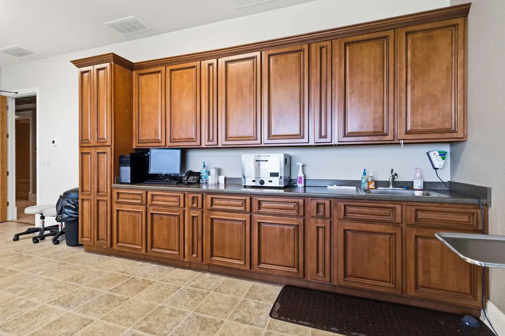 305 Medpark Drive Somerset KY 42503