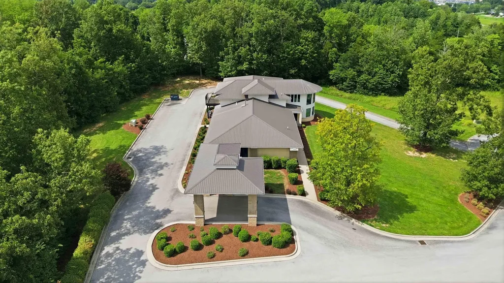 305 Medpark Drive Somerset KY 42503