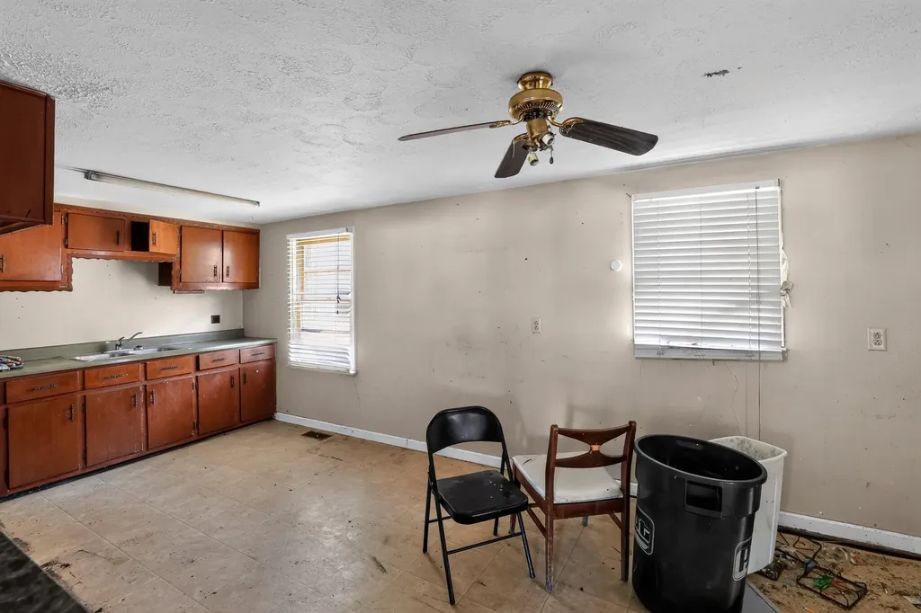 3834 Cook Street Paducah KY 42003