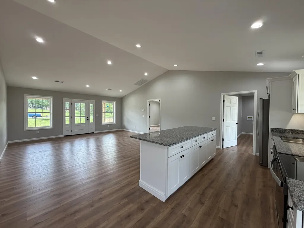 111 Crestview Lane Cadiz KY 42211