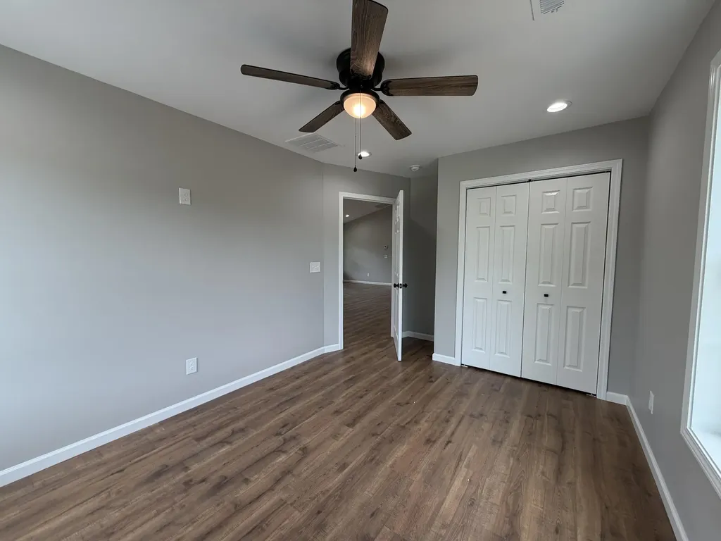 111 Crestview Lane Cadiz KY 42211