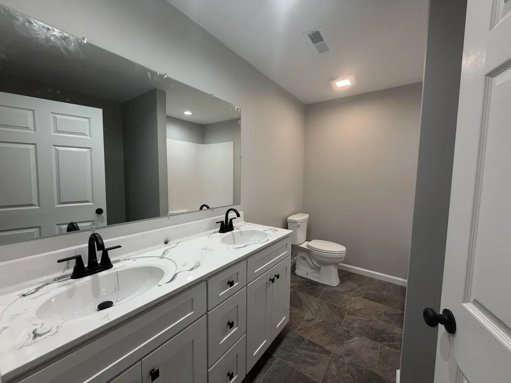 111 Crestview Lane Cadiz KY 42211