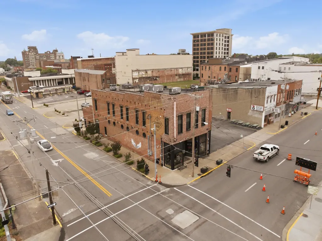 133 S 3rd Street Paducah KY 42001