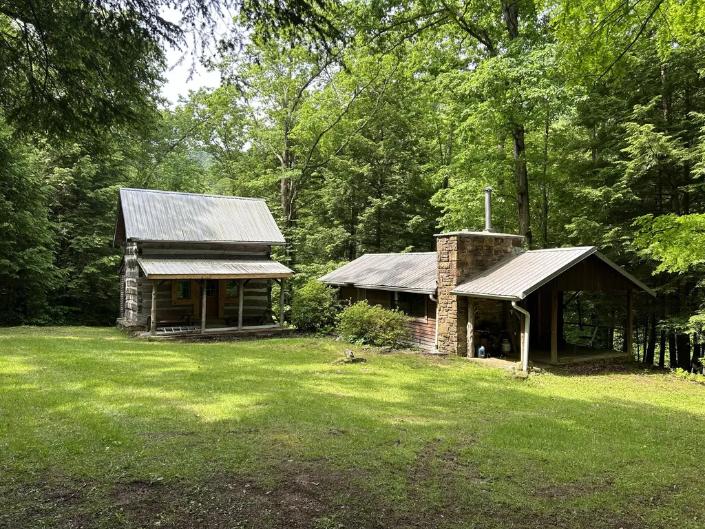 525 Rock Elm Lane Vanceburg KY 41179