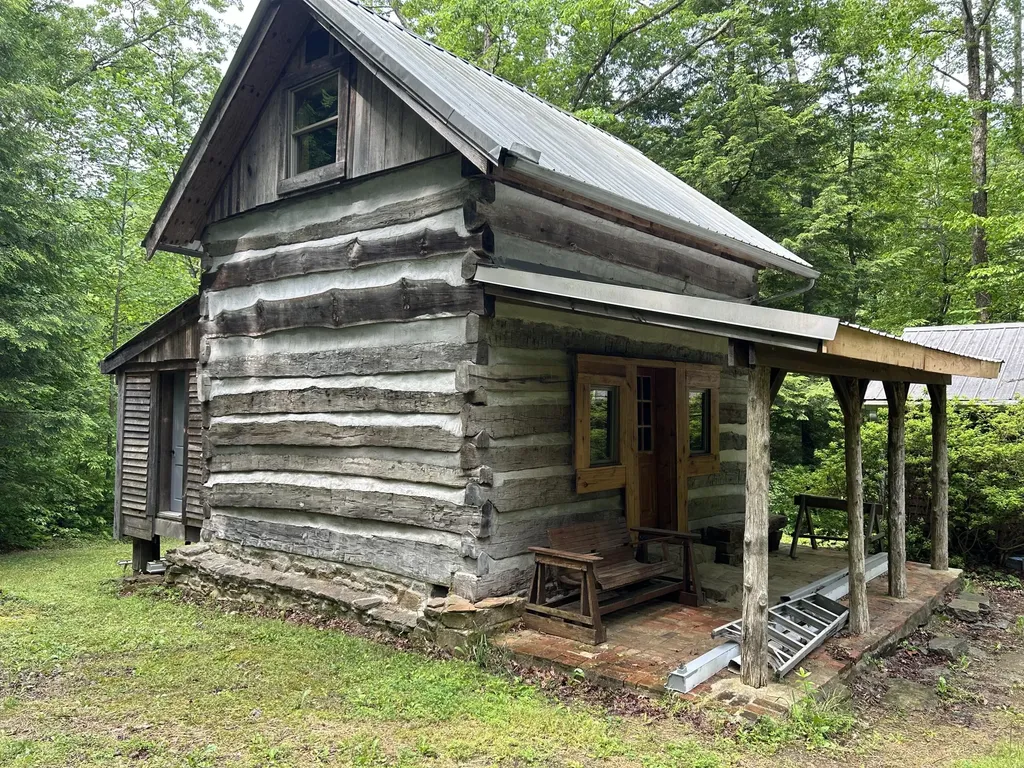 525 Rock Elm Lane Vanceburg KY 41179