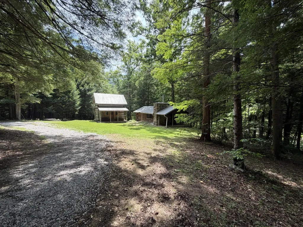 525 Rock Elm Lane Vanceburg KY 41179