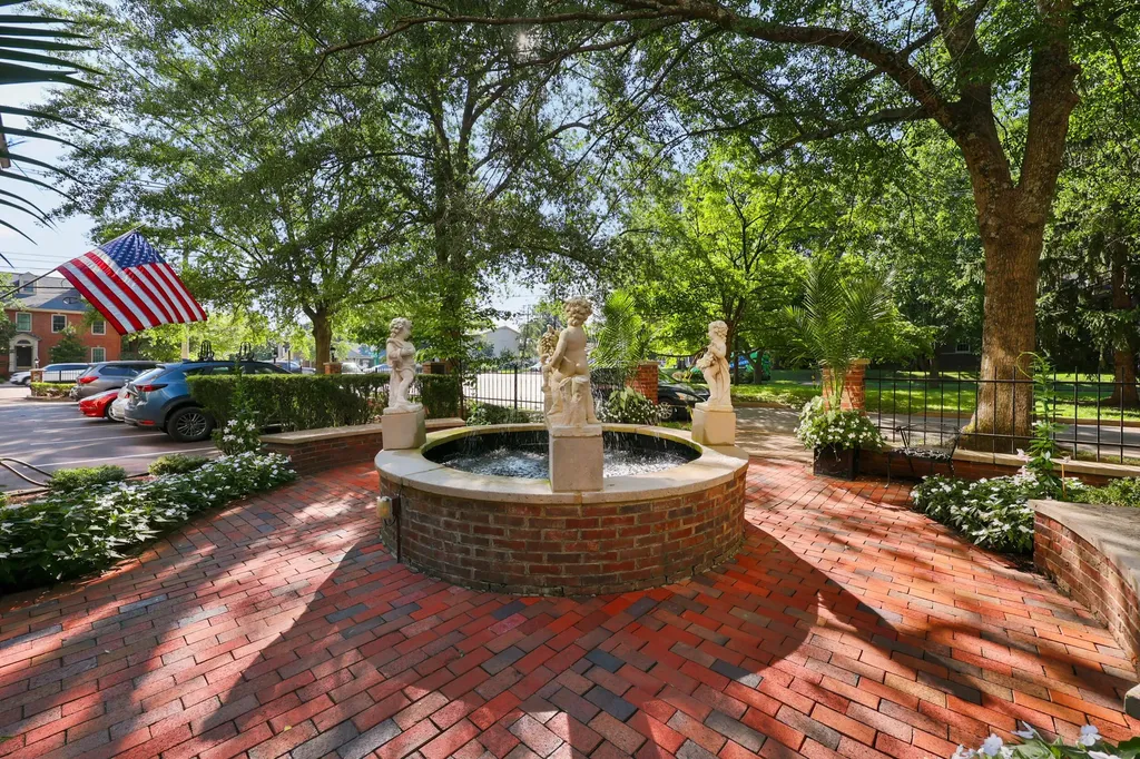 101 S Hanover Avenue Lexington KY 40502
