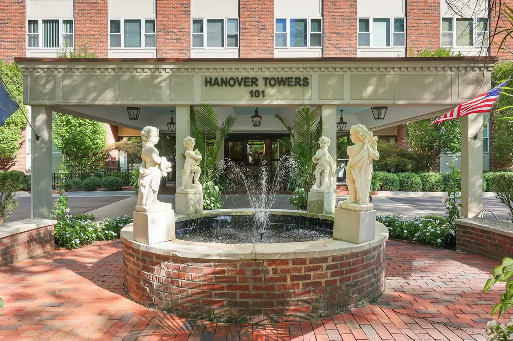 101 S Hanover Avenue Lexington KY 40502