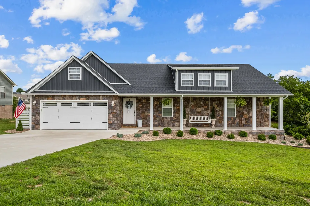 188 Cloyd Drive London KY 40741