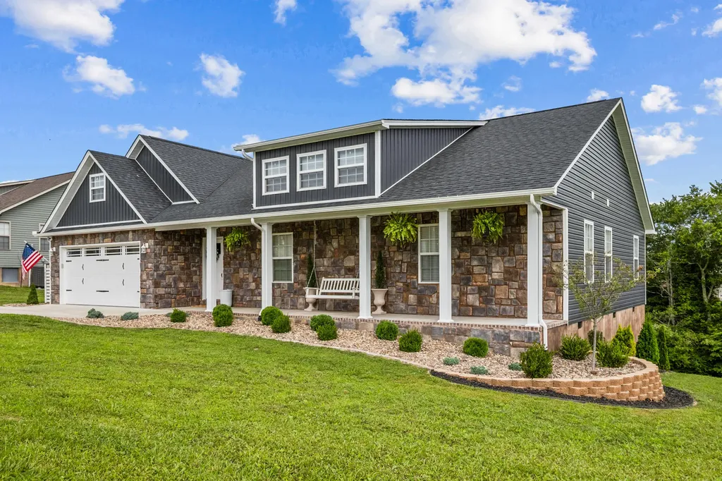 188 Cloyd Drive London KY 40741