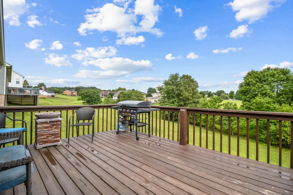 188 Cloyd Drive London KY 40741