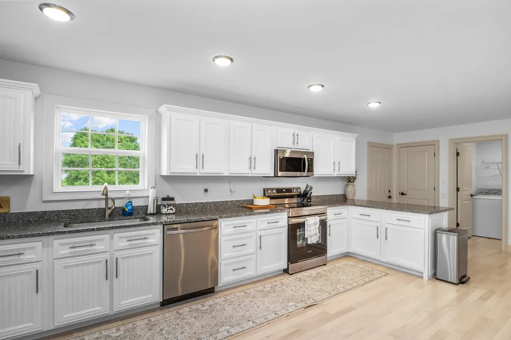 188 Cloyd Drive London KY 40741