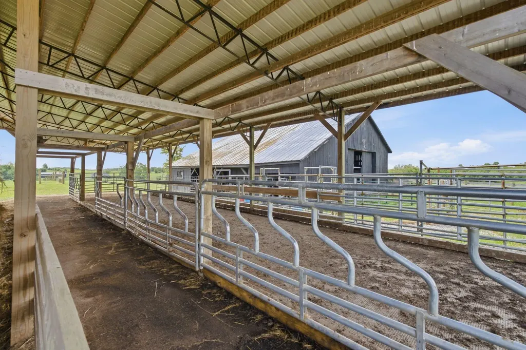 1006 Sebree Road Stamping Ground KY 40379