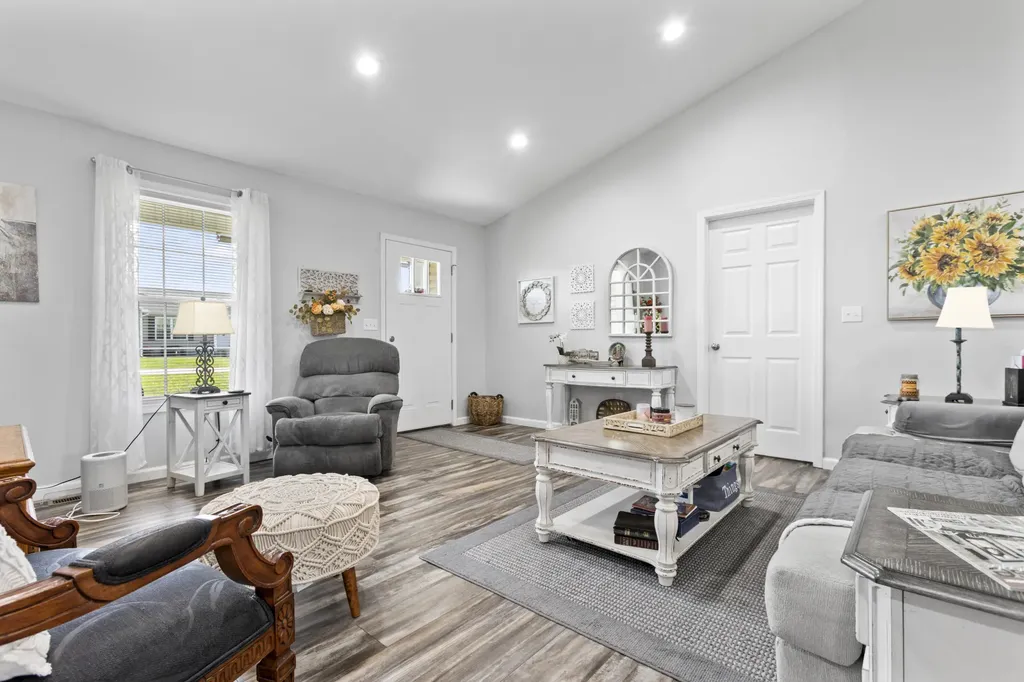 176 Mallard Drive Mt Sterling KY 40353