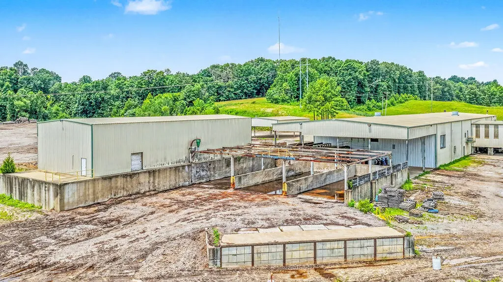 288 Premium Drive Central City KY 42330