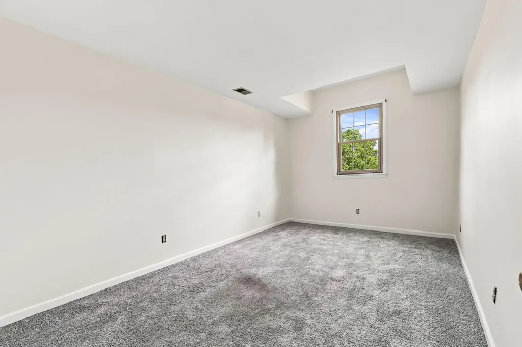 2208 Stone Garden Lane Lexington KY 40513