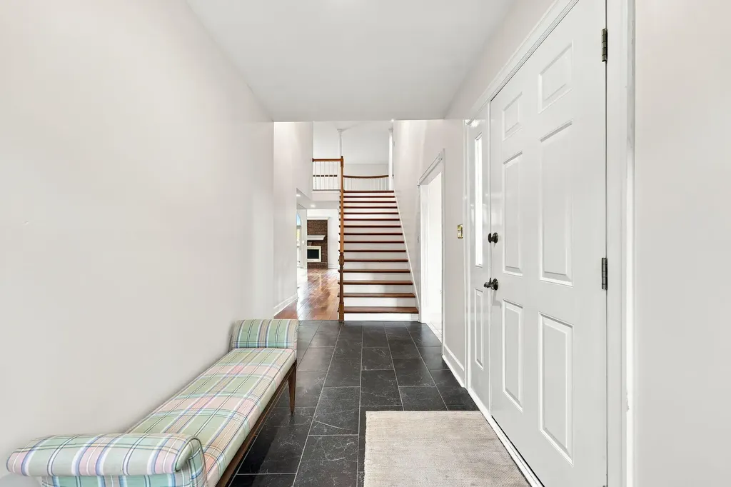 2208 Stone Garden Lane Lexington KY 40513