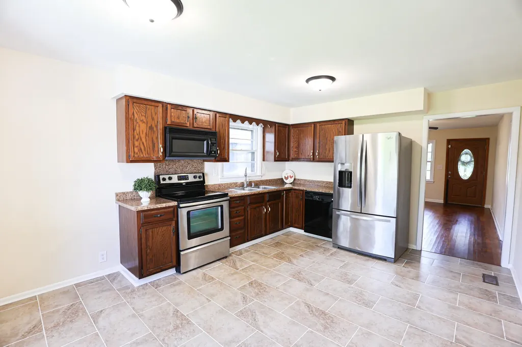 3033 Harrison Street Paducah KY 42001