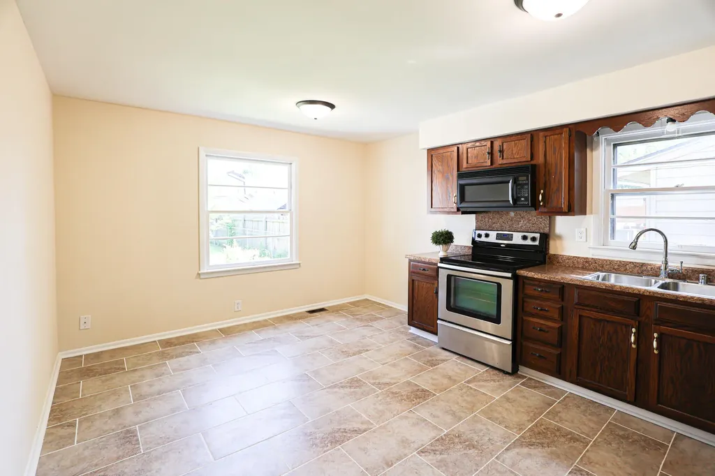 3033 Harrison Street Paducah KY 42001