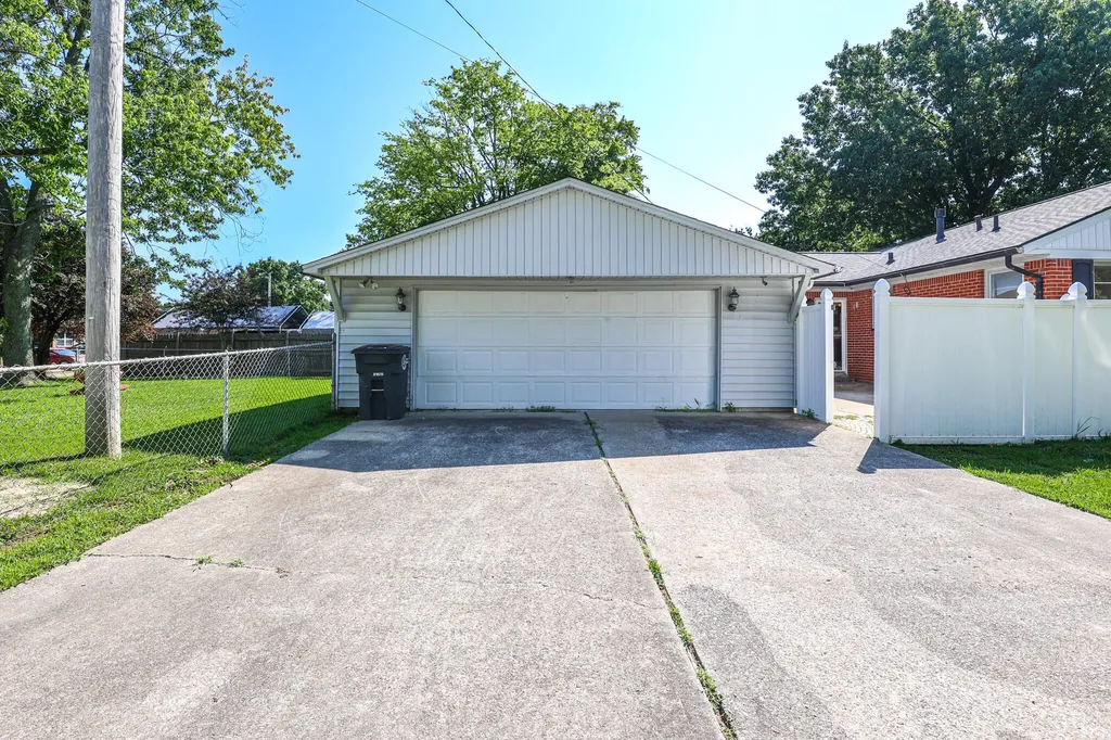 3033 Harrison Street Paducah KY 42001