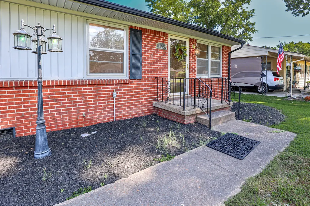 3033 Harrison Street Paducah KY 42001