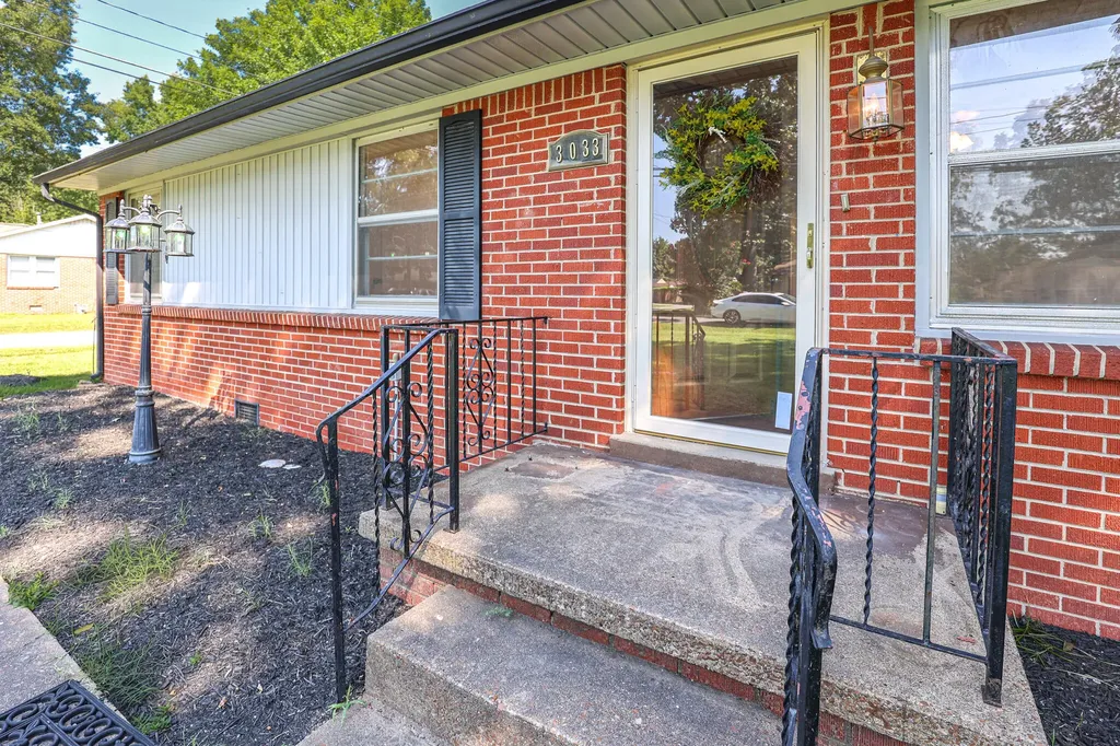 3033 Harrison Street Paducah KY 42001
