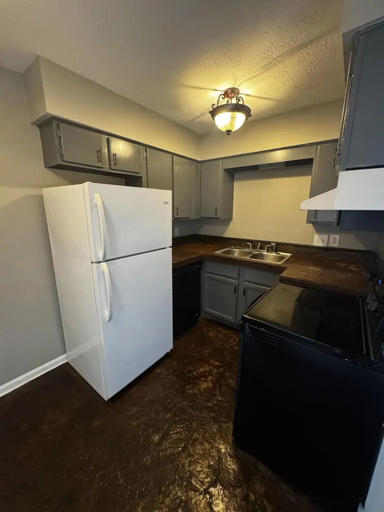185 Donabrook Court Lexington KY 40517